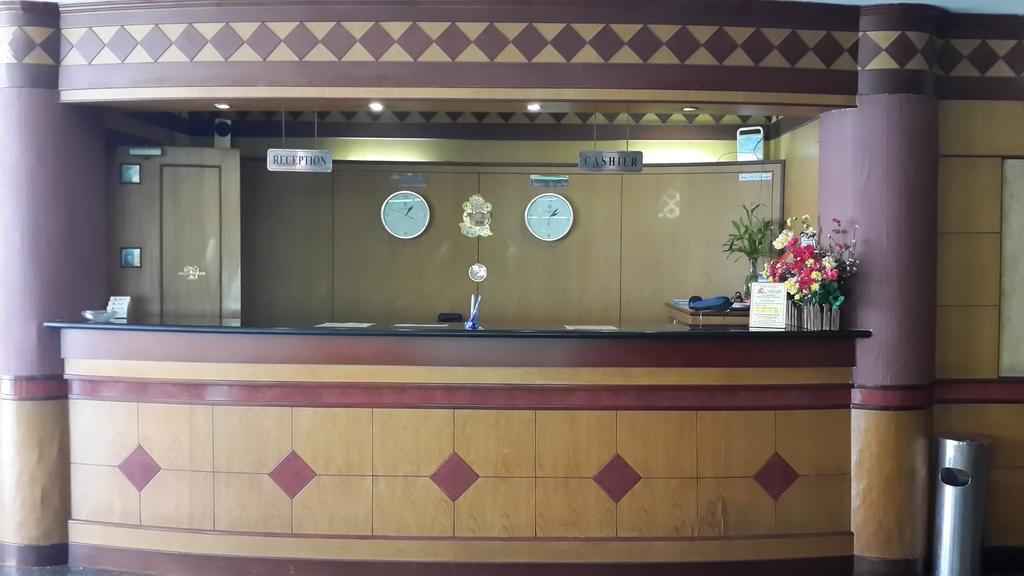 Lai Lai Mutiara Hotel Batam Экстерьер фото