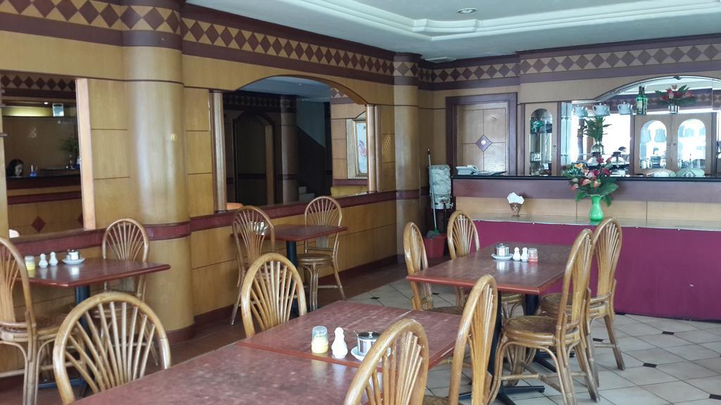 Lai Lai Mutiara Hotel Batam Экстерьер фото